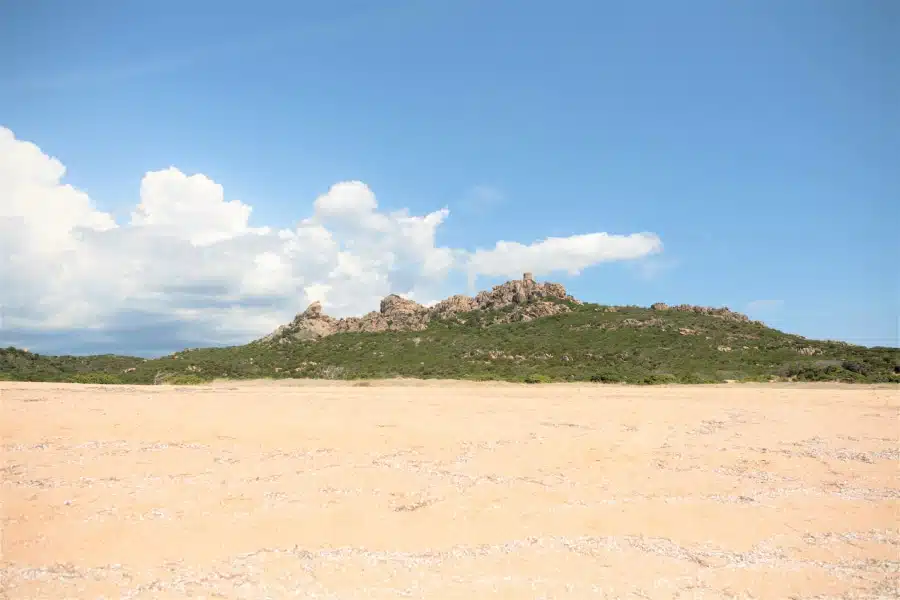 T110720_CORSE_Roccapina_landscape_beach_tour_rocks@StudioPonant_LauraGelfged-retouche-1