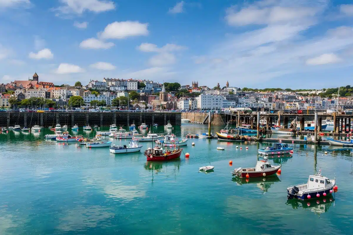 port-guernsey-hugo-compressor