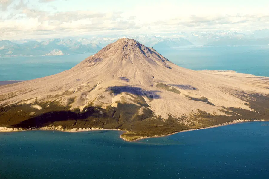 volcan-Augustine