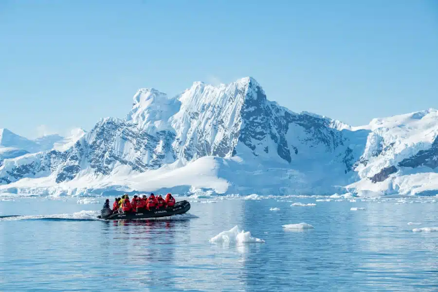 commandant-charcot-expeditions-polaires