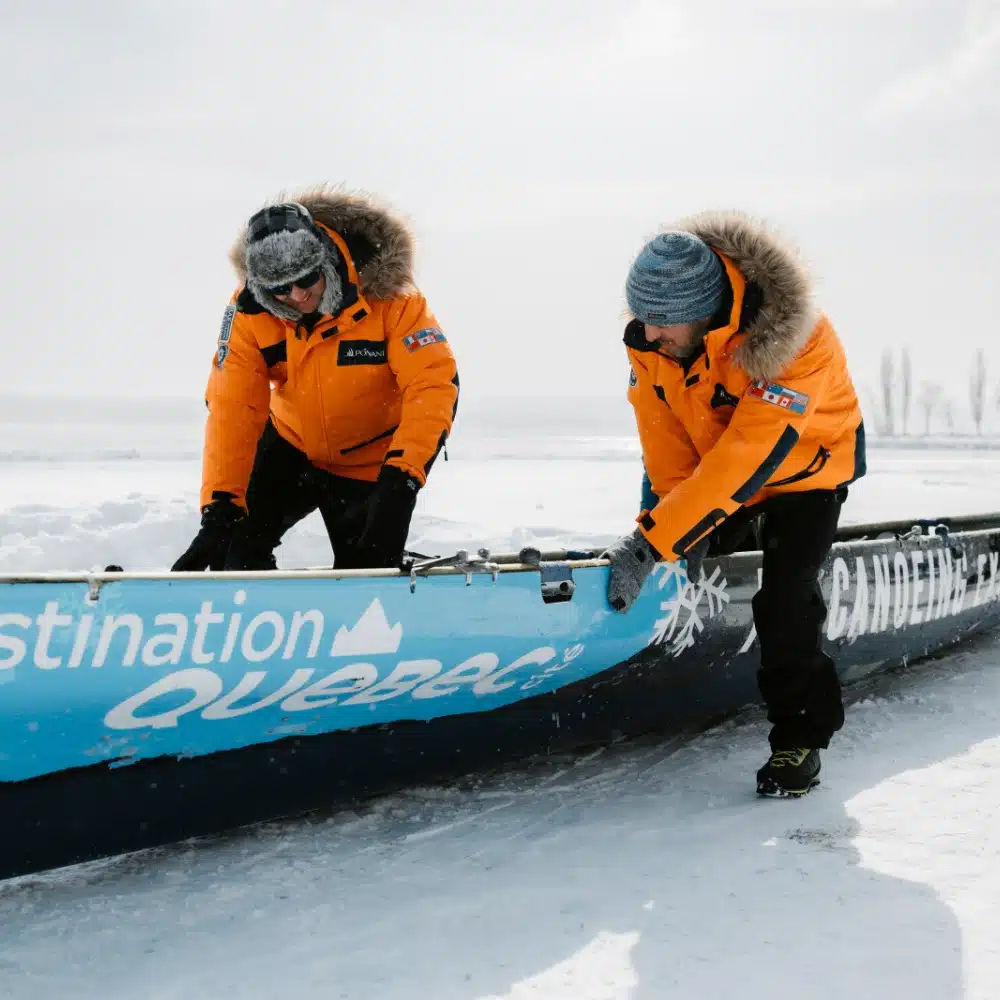 Québec canot sur glace