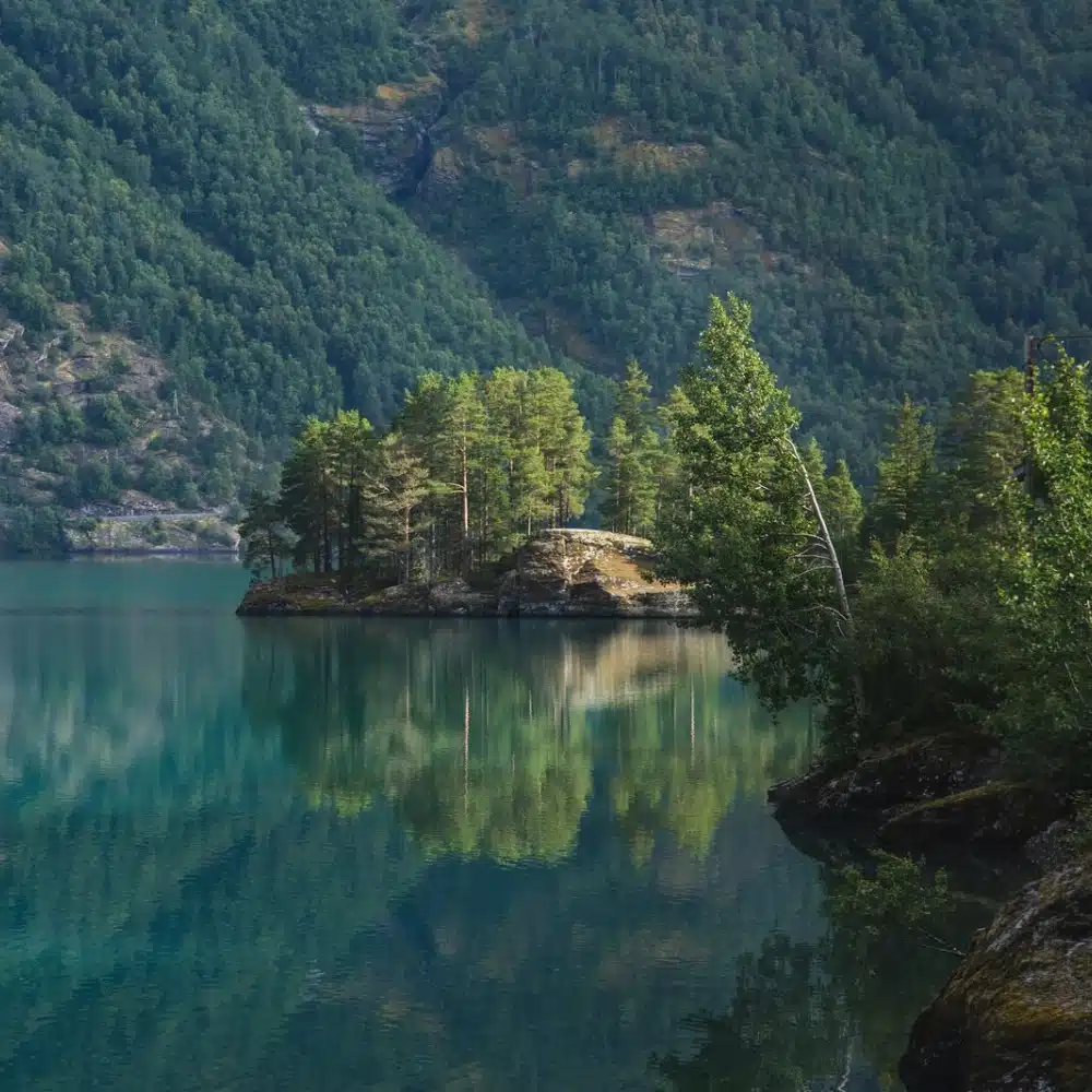 Peite île en Novège
