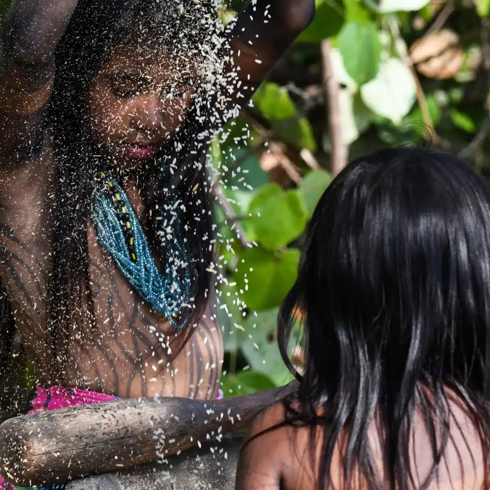 Enfants Emberá, parc national du Darien, Panama
