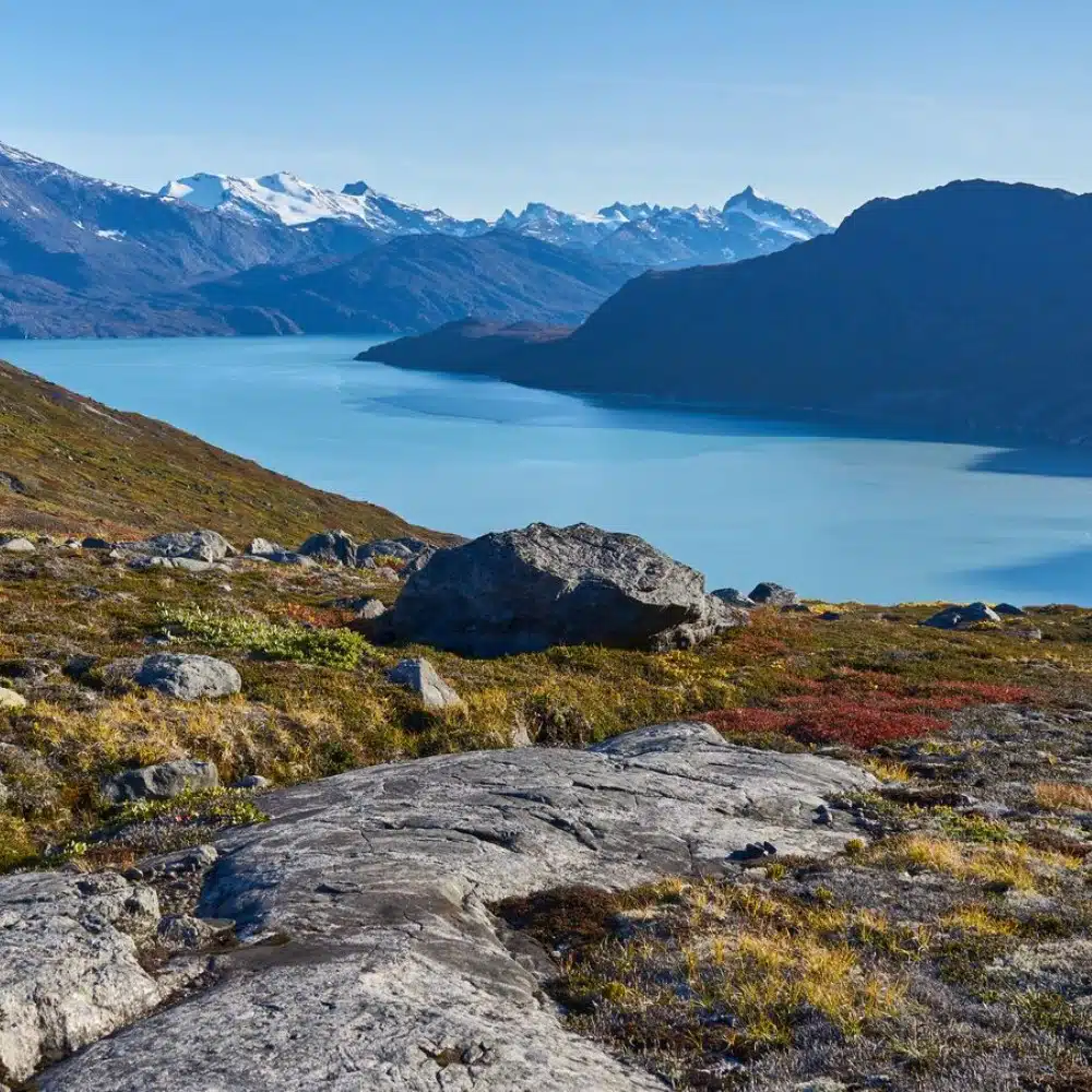 fjord à Kangerlussuaq au Groenland