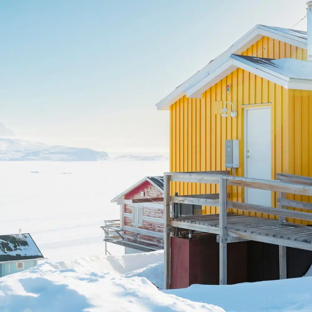 travelling-arctic A home in Kullorsuaq, Greenland