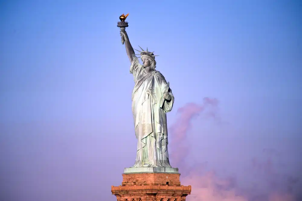 image-une Statue-of-Liberty_NYC_N658_Credit_Lea_Paulin_1000x667