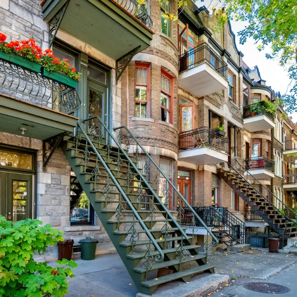 journey-canada Typical townhouses in Montreal, Canada